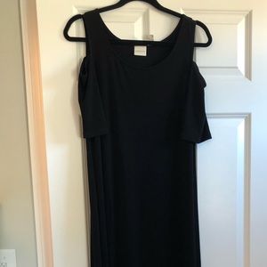 Open shoulder maxi dress